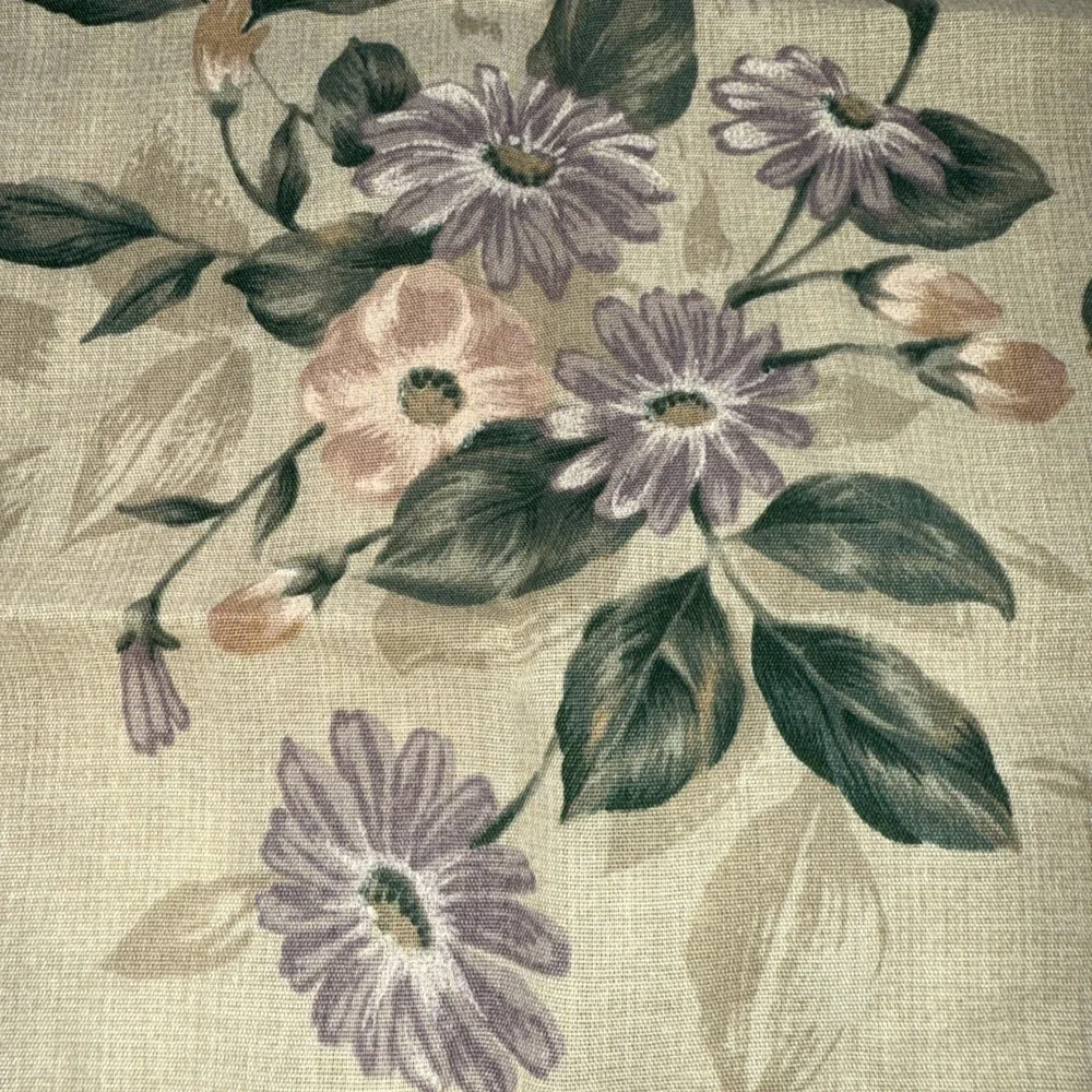 Vtg Cottage Window Curtains 2 Panels Beige Pink Lavender Flowers Floral USA